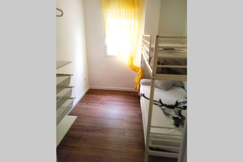 Benicàssim Apartamento Recien Reformado En Primera Linea Con Vistas A La Playa De La Almadraba מראה חיצוני תמונה